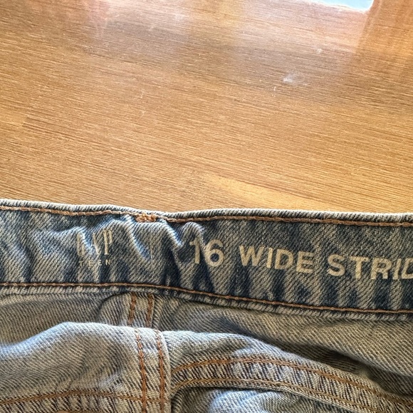 Gap Teens Wide Stride Classic Blue Distressed Jeans. - Picture 9 of 12